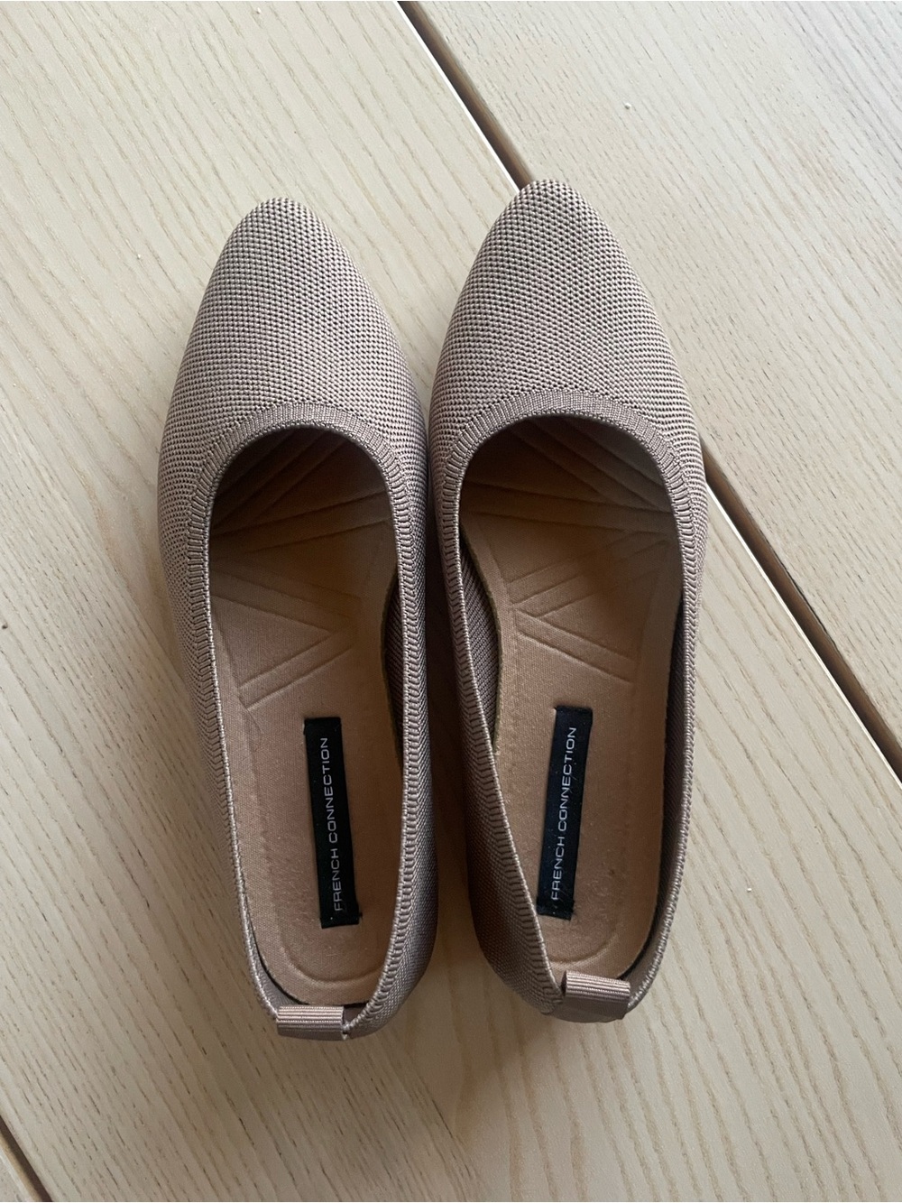 French Connection Women's Pointed-Toe Flats size 6 ladies slip on flats taupe